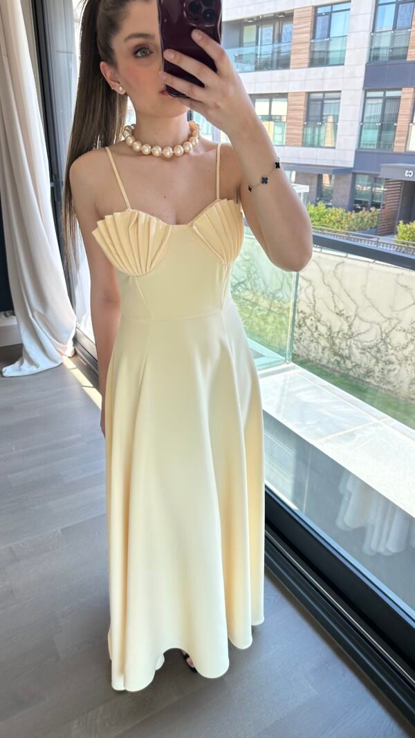 Göğüs Detaylı Elbise - Sarı