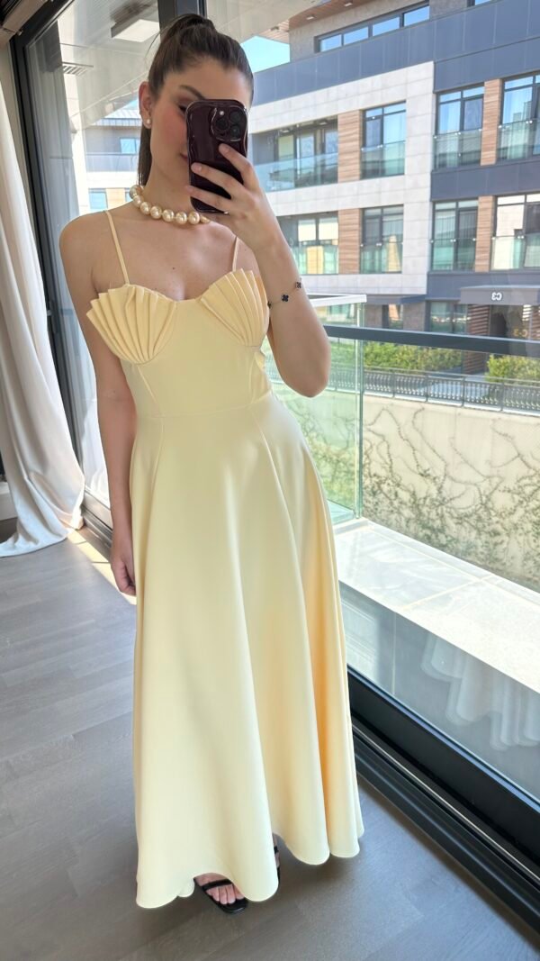 Göğüs Detaylı Elbise - Sarı