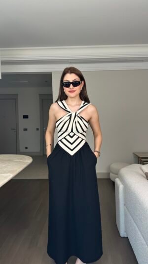 Triko Detaylı Elbise