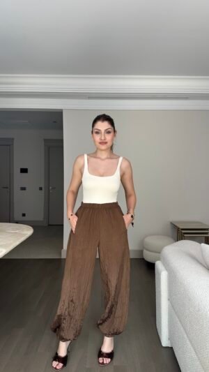 Paçası Lastikli Pantolon – Kahverengi