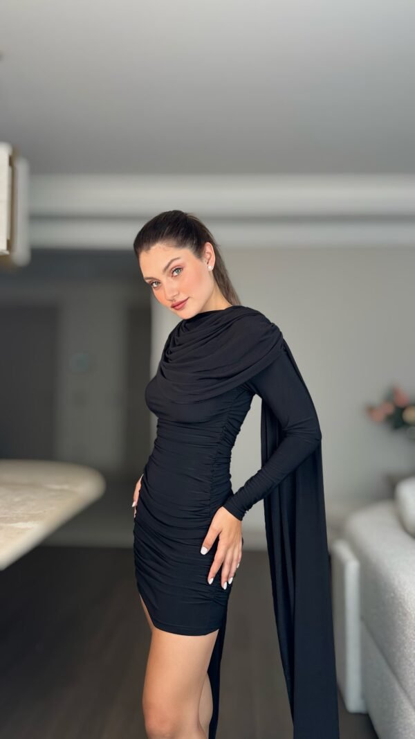 Drapeli Mini Elbise - Siyah