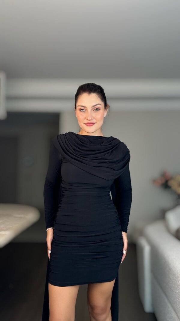 Drapeli Mini Elbise - Siyah