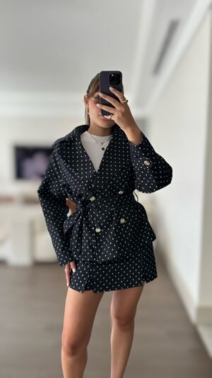 Facetune_20-09-2026-12-34-26
