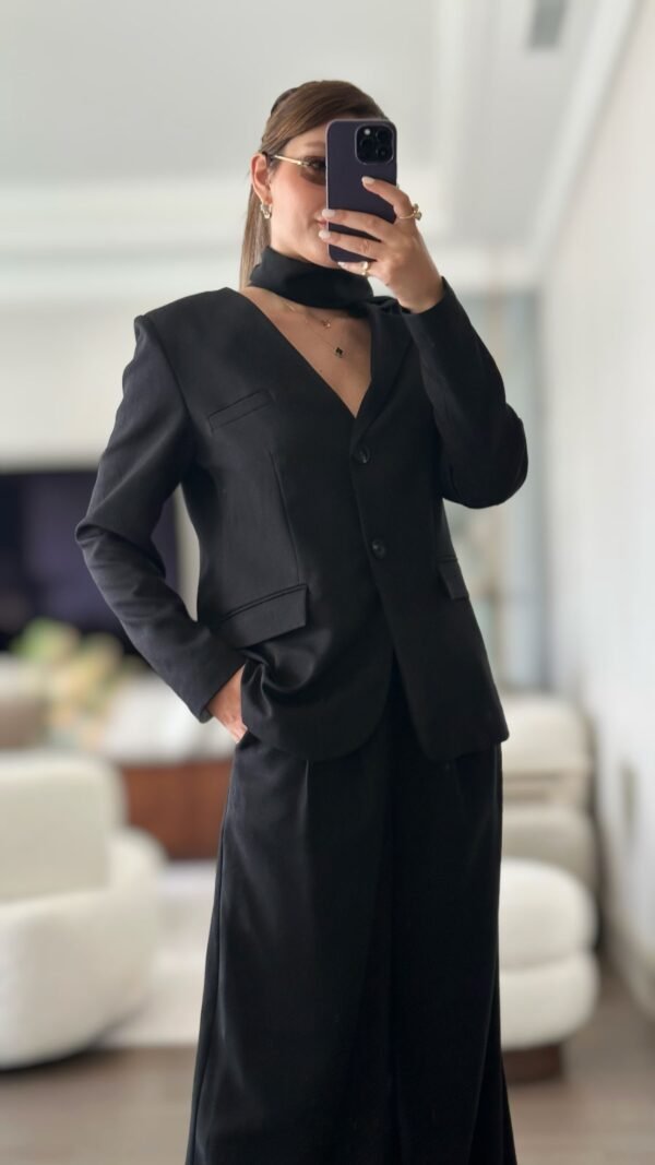 Şal Detaylı Blazer Takım - Siyah